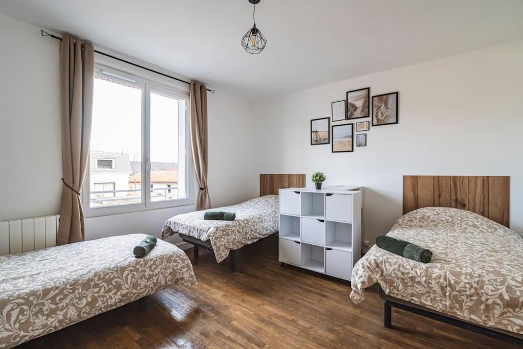 Apartamento La "Taniere" Pour 6 Personnes Isles-sur-Suippe Exterior foto