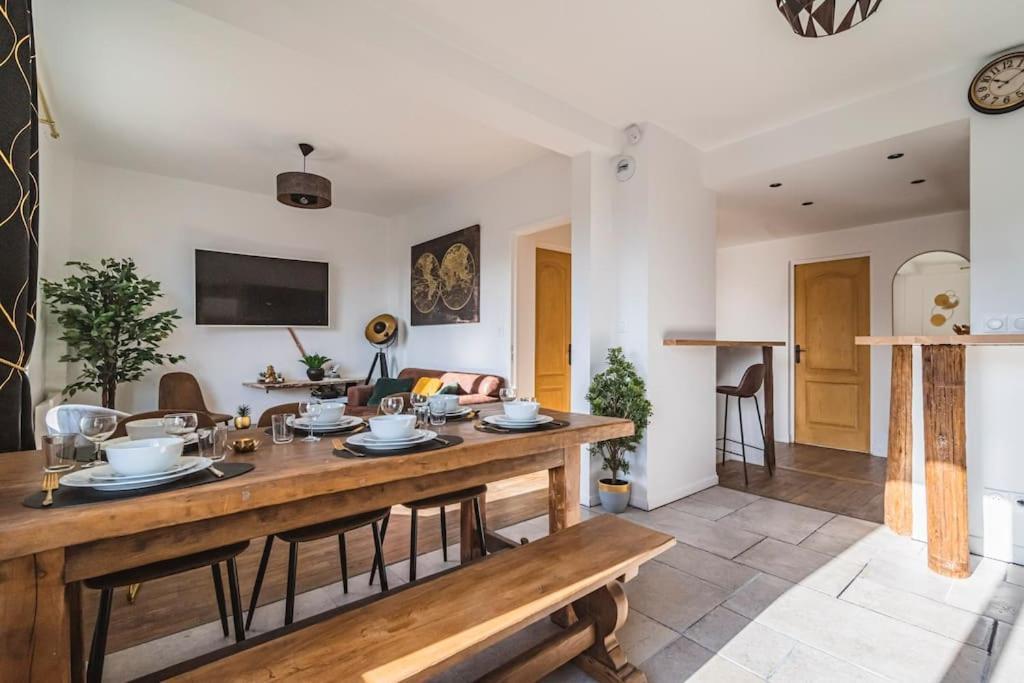 Apartamento La "Taniere" Pour 6 Personnes Isles-sur-Suippe Exterior foto